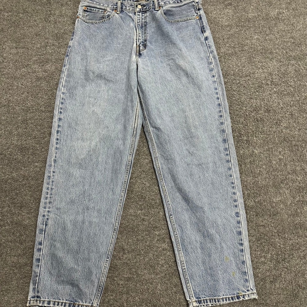 Levi's Jeans Mens Size 38 Blue 560 Comfort Fit Loose  Leg Light Wash Stain